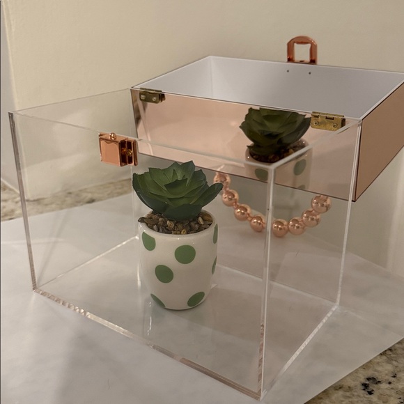Acrylic Handbag Display Box Rose Gold & Clear Decor - Picture 6 of 6